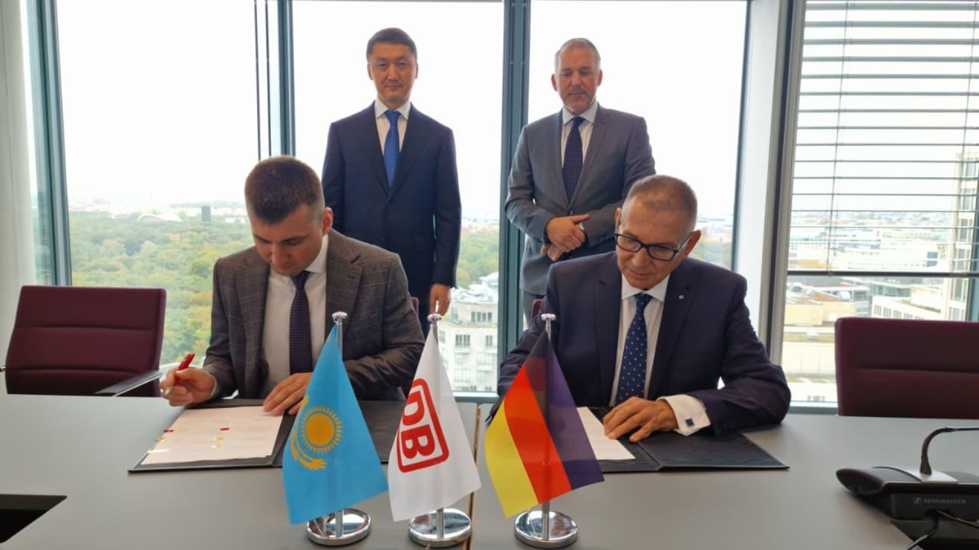 Казахстан и Германия железнодорожное машиностроение