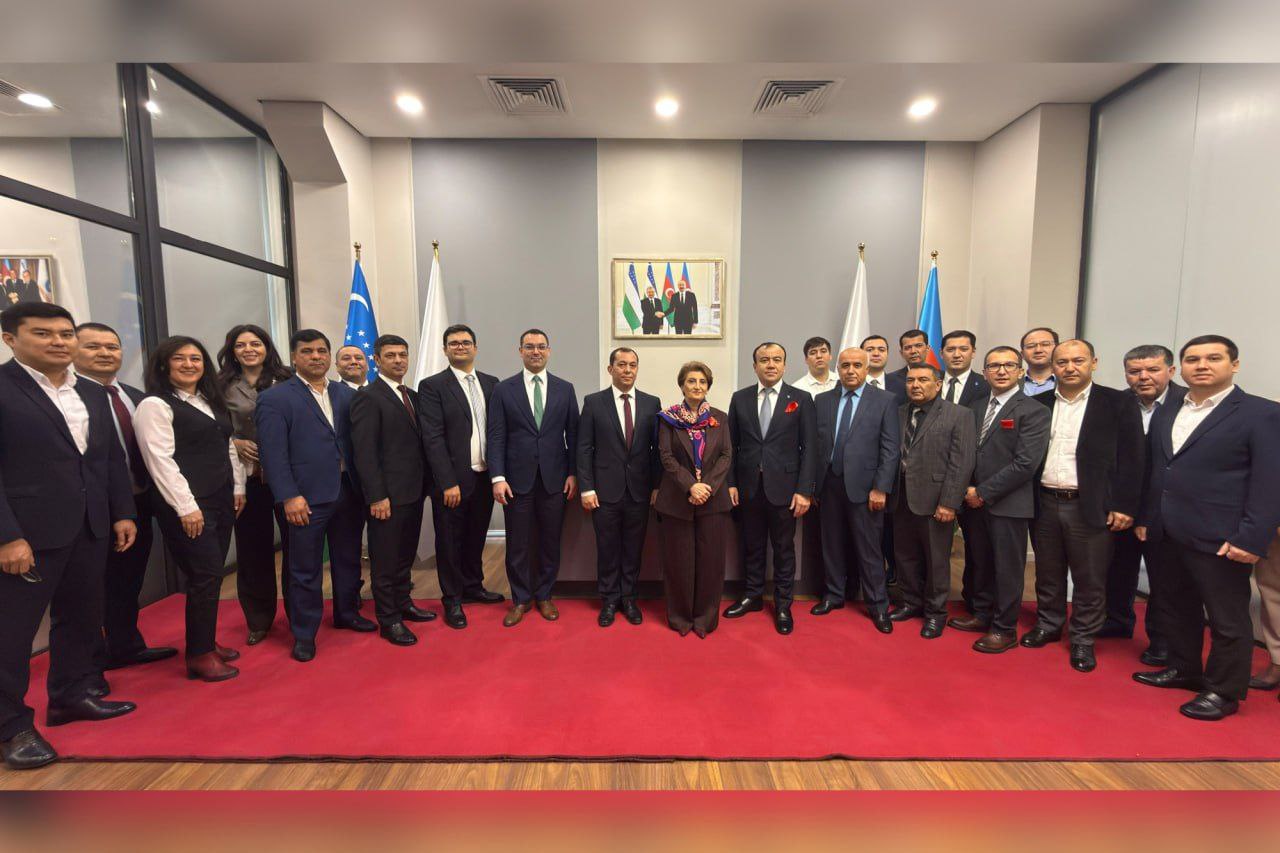 Азербайджан и Узбекистан Устюрт