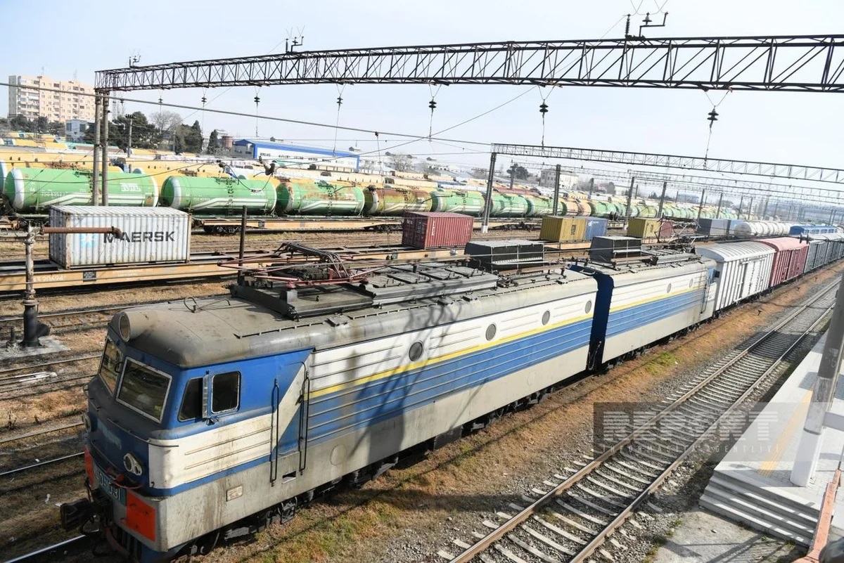 Рос. удобрения через Азербайджан в Армению